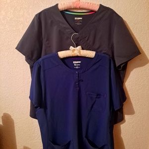 2 scrub tops